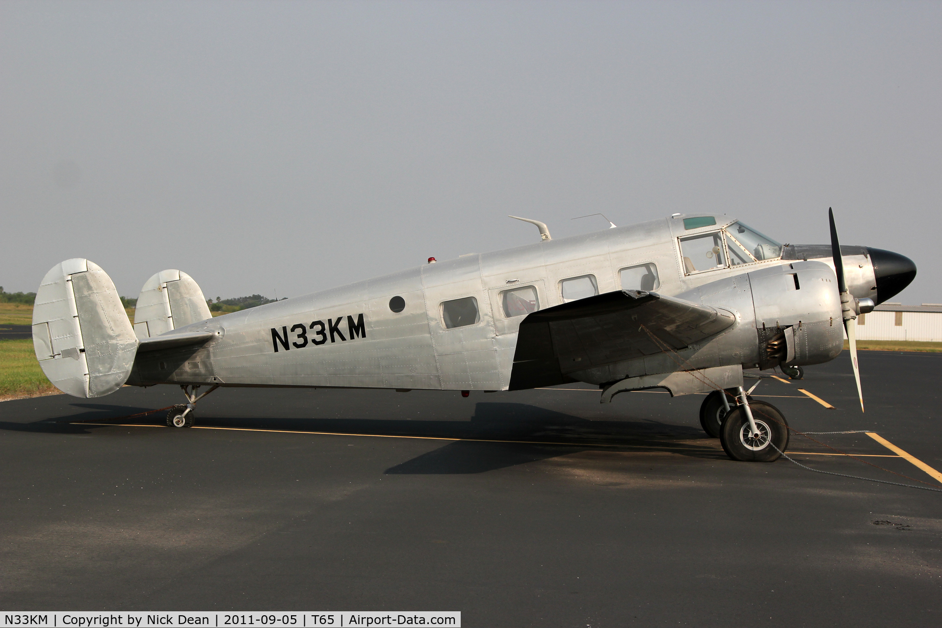 N33KM, 1960 Beech G18S C/N BA-534, Mid Valley T65