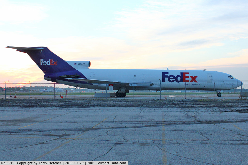 N498FE, 1974 Boeing 727-232F C/N 20867, At Milwaukee