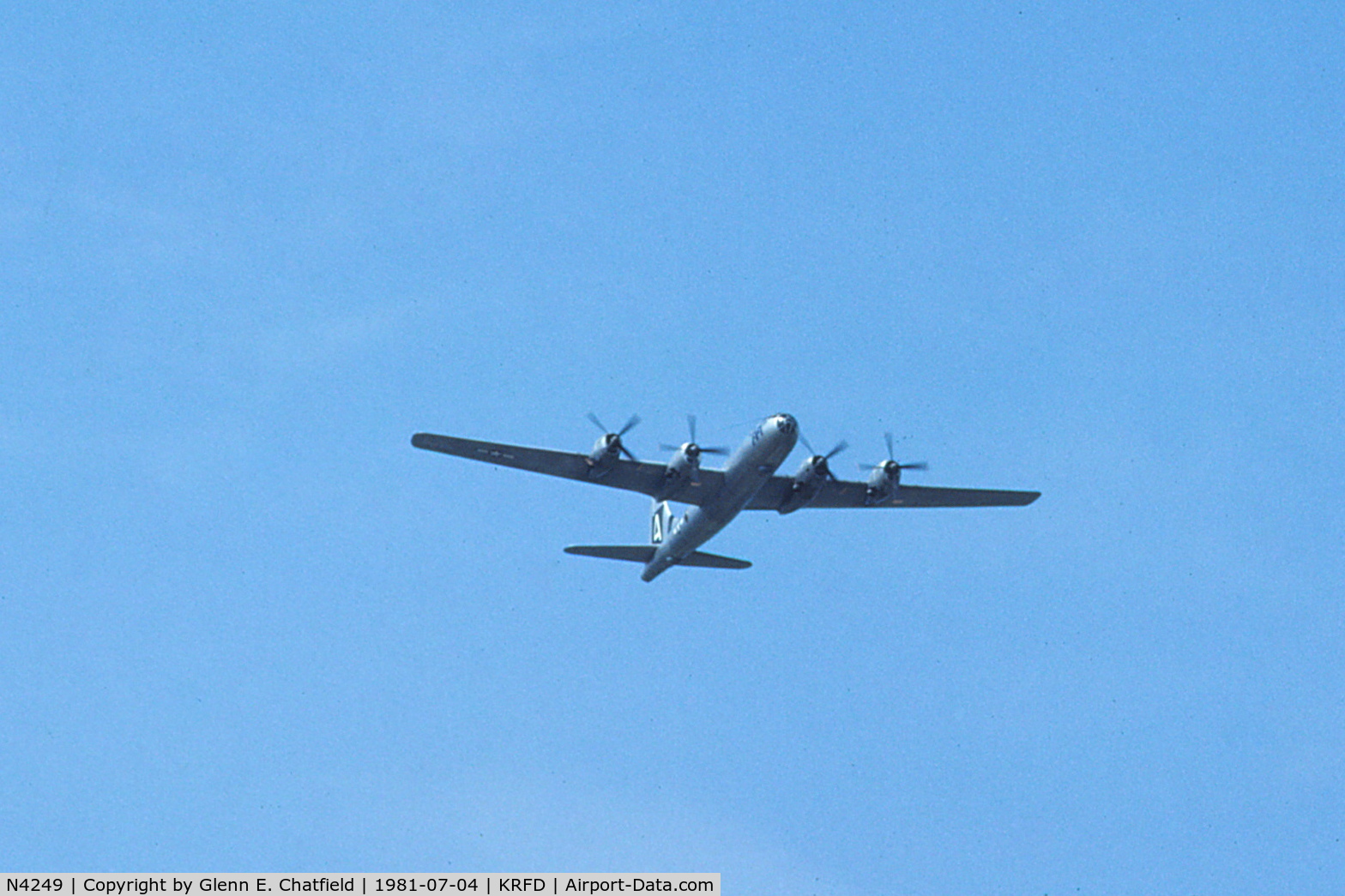 N4249, 1944 Boeing B-29A-60-BN Superfortress C/N 11547, Air show fly by