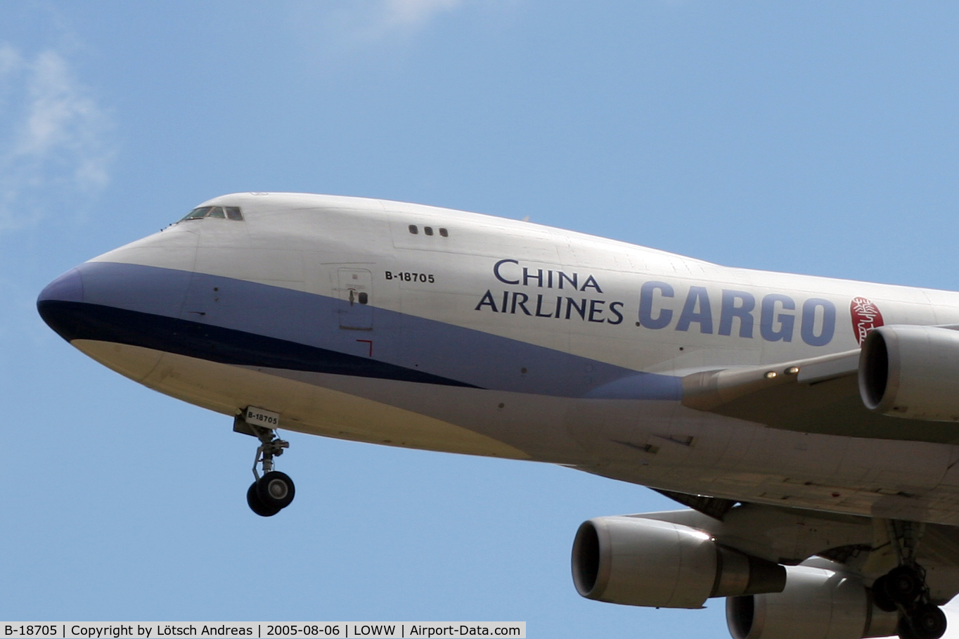 B-18705, 2001 Boeing 747-409F/SCD C/N 30762, Cargo