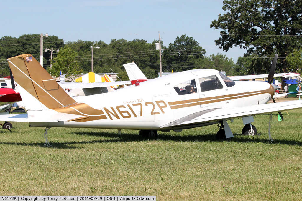 N6172P, 1959 Piper PA-24-250 Comanche C/N 24-1273, At 2011 Oshkosh