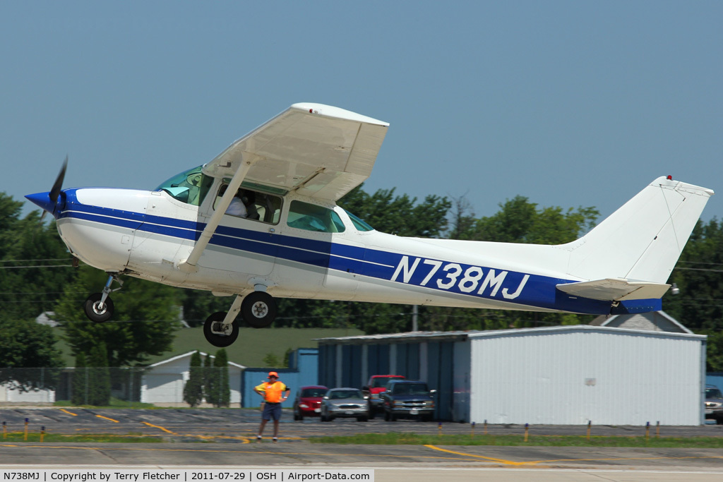 N738MJ, 1977 Cessna 172N C/N 17270082, At 2011 Oshkosh