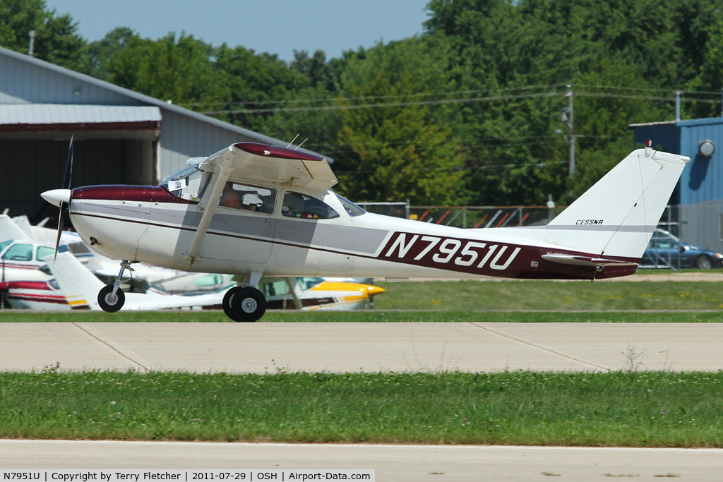 N7951U, 1964 Cessna 172F C/N 17251951, At 2011 Oshkosh