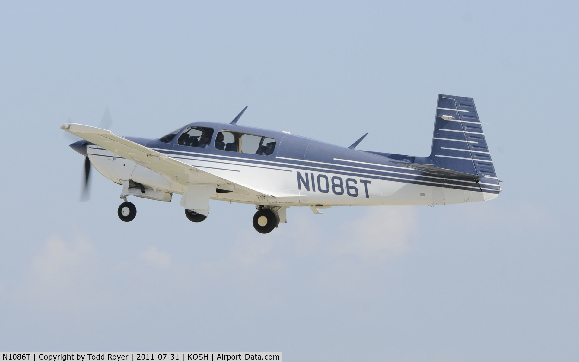 N1086T, 1990 Mooney M20M Bravo C/N 27-0045, AIRVENTURE 2011