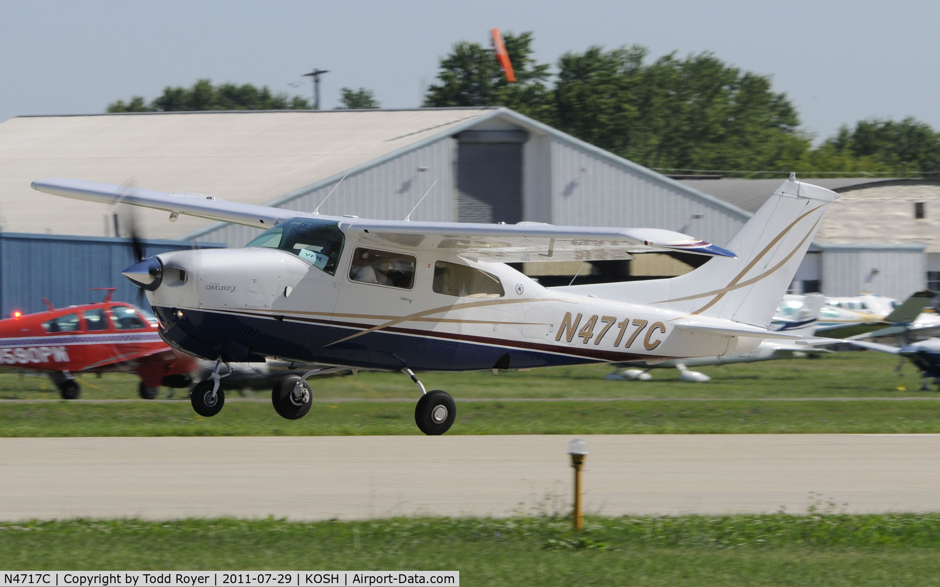 N4717C, 1979 Cessna T210N Turbo Centurion C/N 21063598, AIRVENTURE 2011