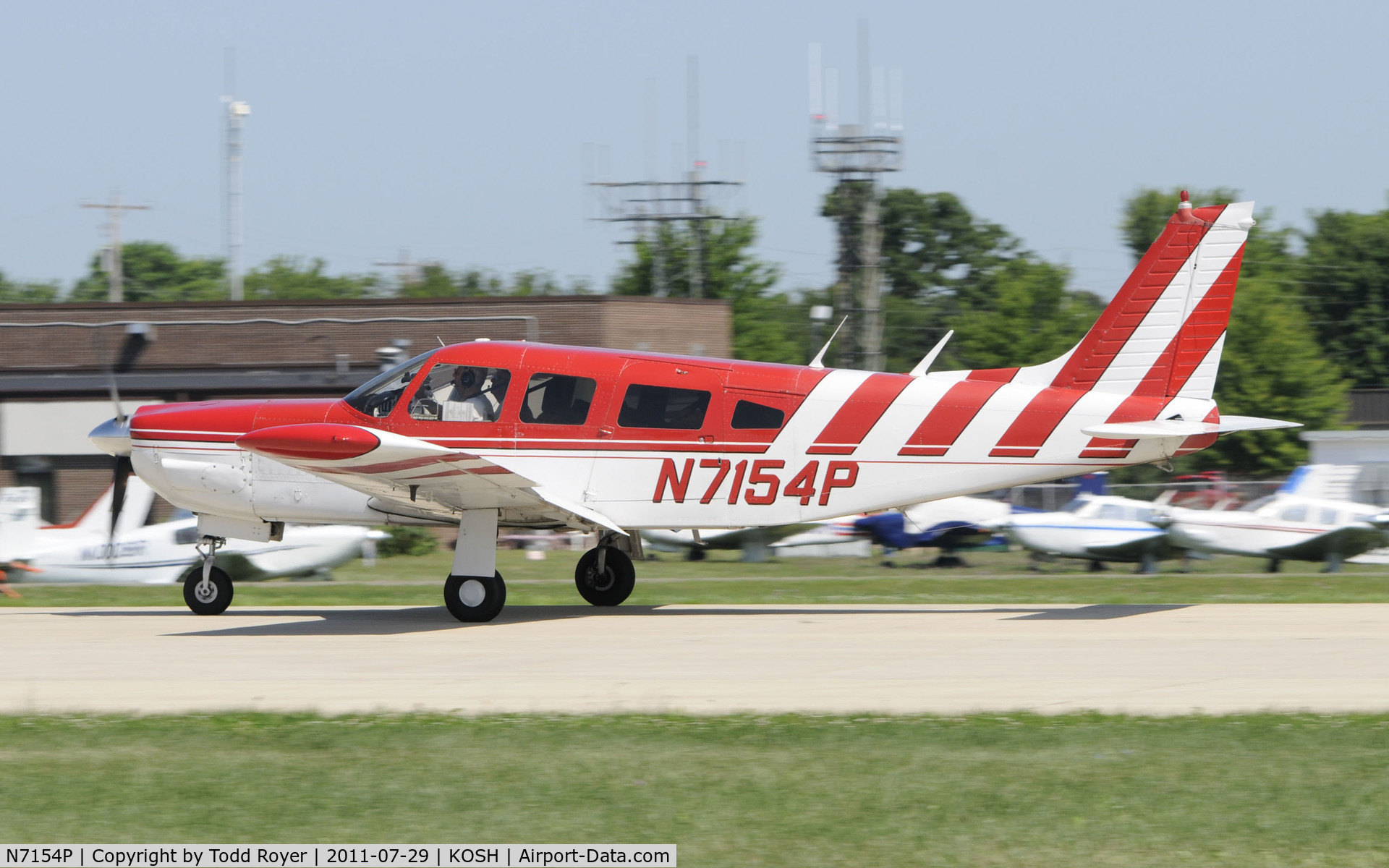N7154P, 1977 Piper PA-32R-300 Cherokee Lance C/N 32R-7780462, AIRVENUTRE 2011