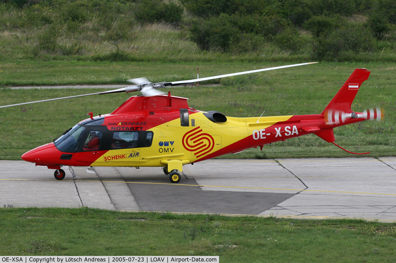 OE-XSA, 2000 Agusta A-109E Power C/N 11100, Bad Voeslau