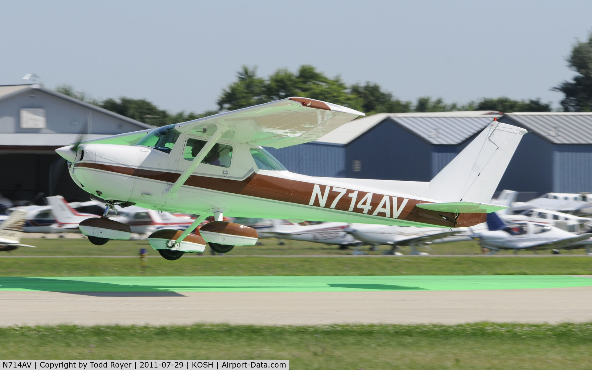 N714AV, 1976 Cessna 150M C/N 15079035, AIRVENTURE 2011