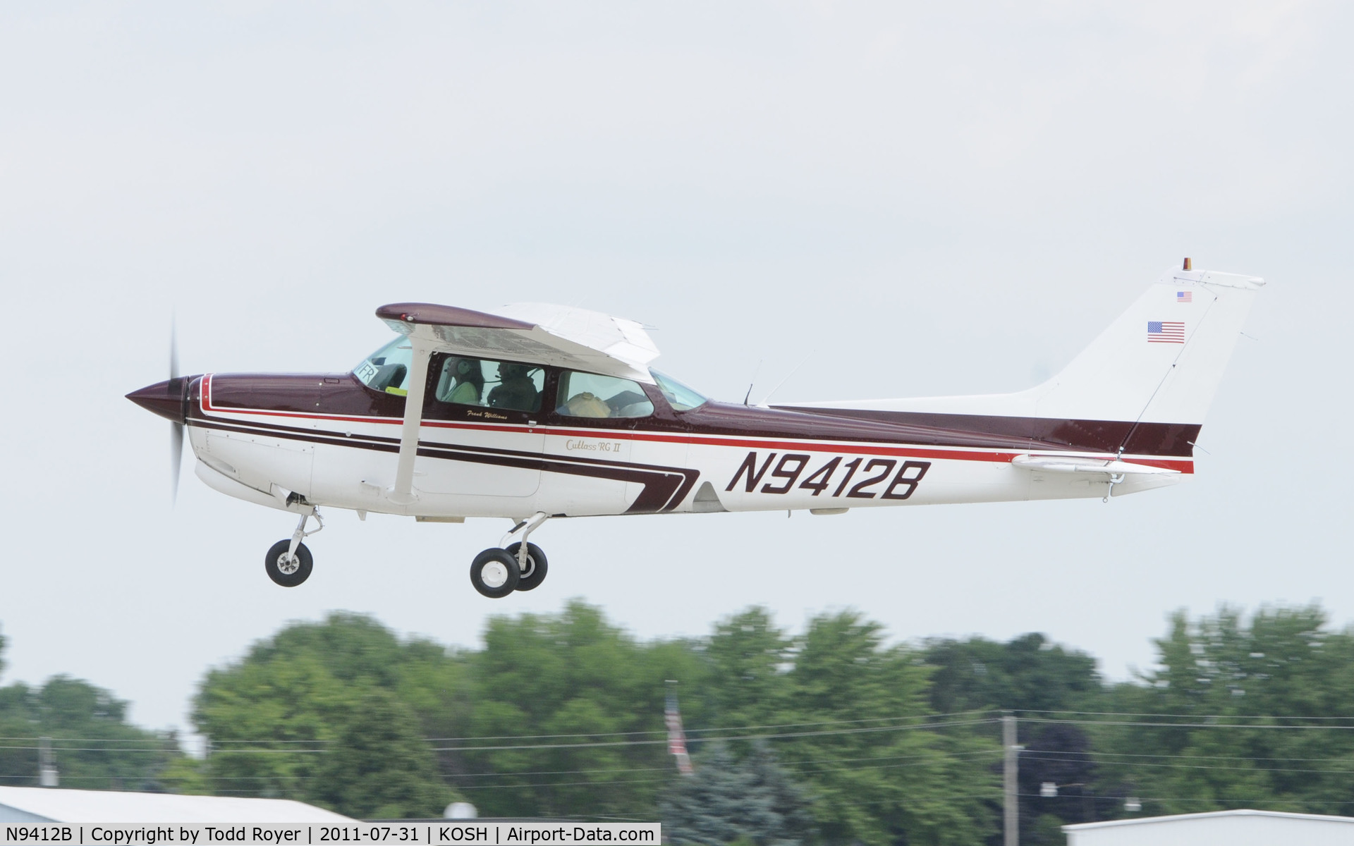 N9412B, 1981 Cessna 172RG Cutlass RG C/N 172RG0815, AIRVENTURE 2011