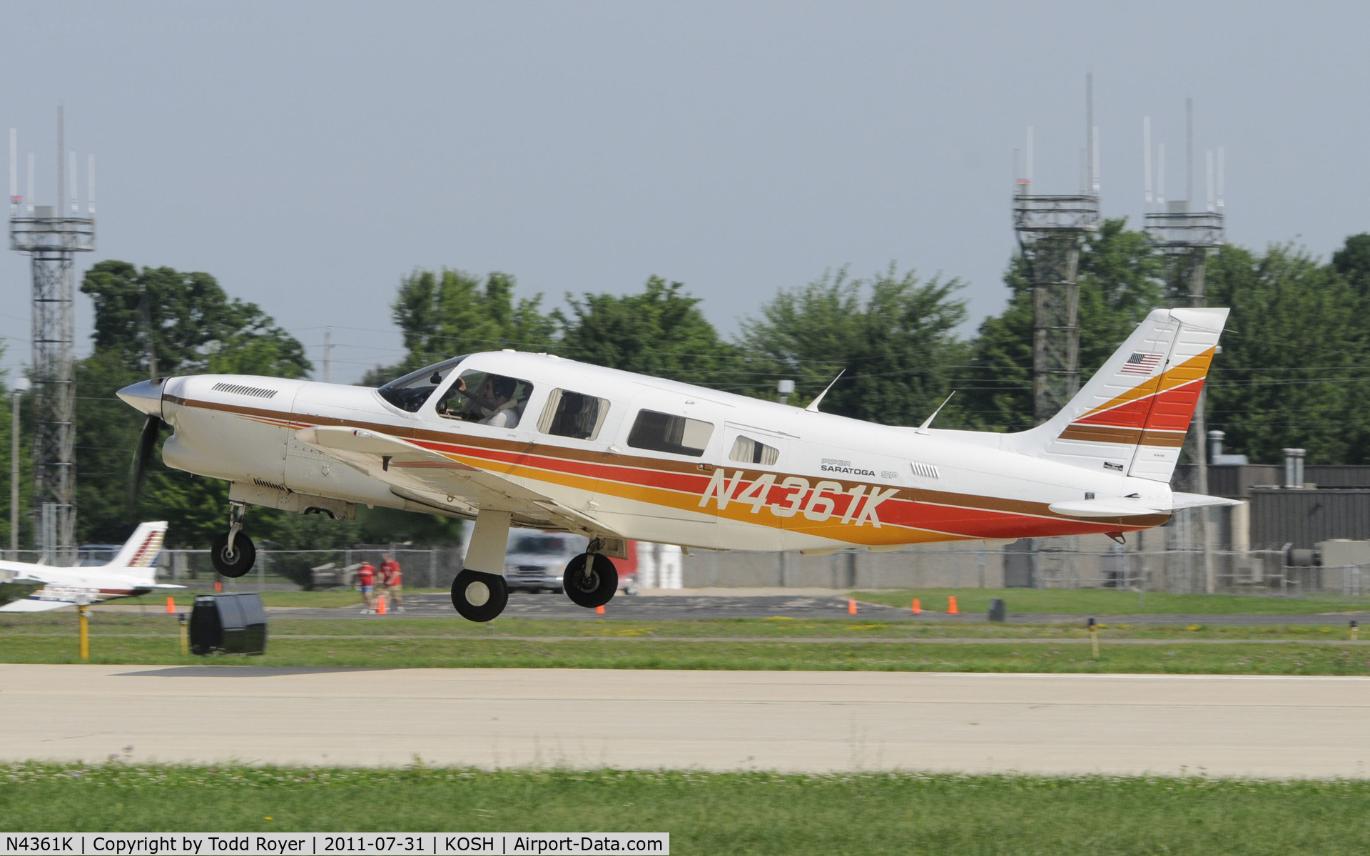 N4361K, 1984 Piper PA-32R-301T Turbo Saratoga C/N 32R-8429015, AIRVENTURE 2011