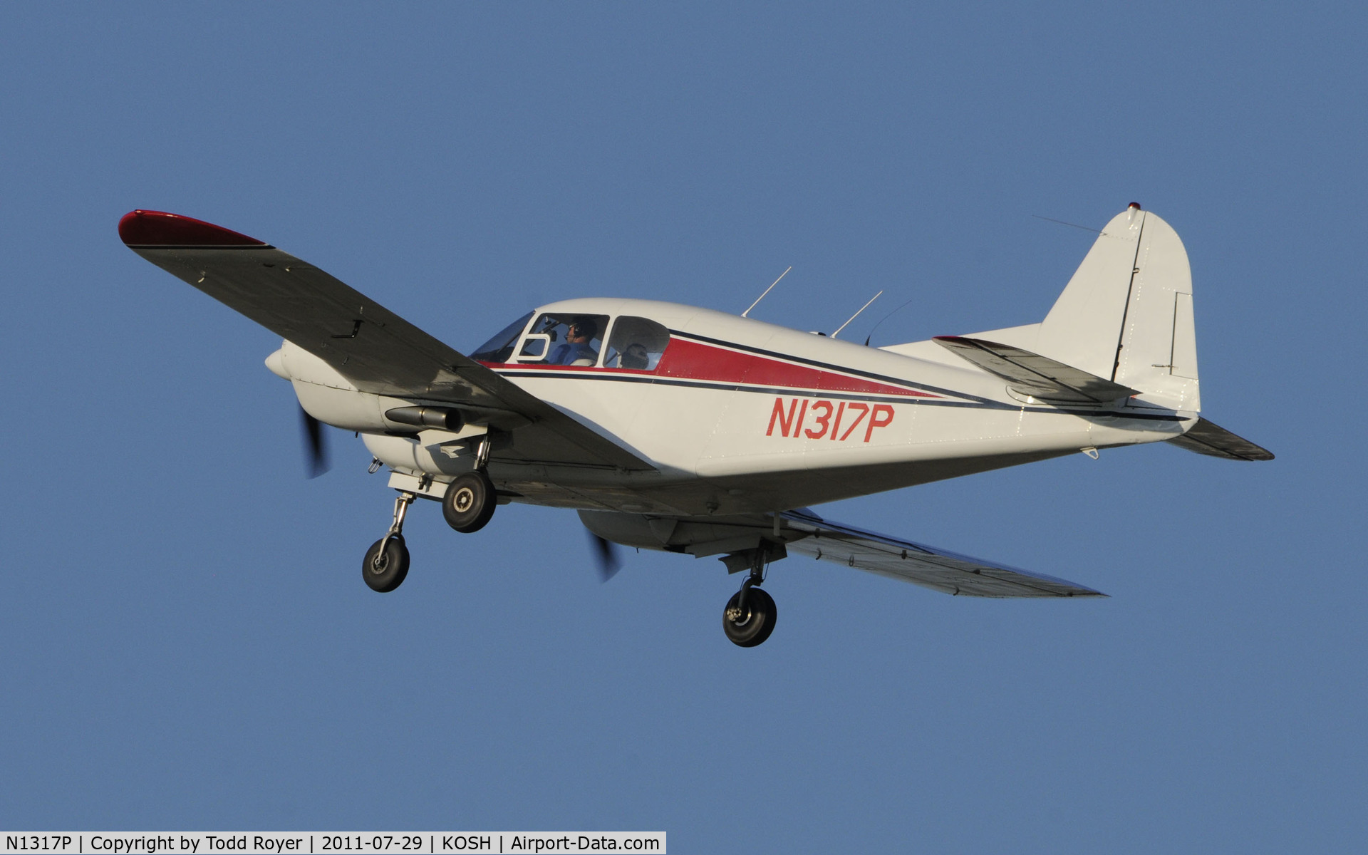 N1317P, 1955 Piper PA-23 Aztec 250 C/N 23-357, AIRVENTURE 2011