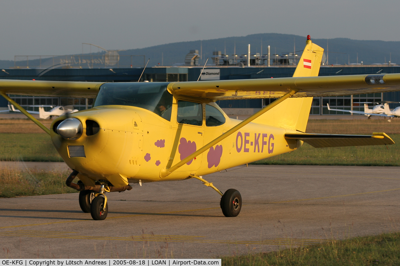 OE-KFG, 1966 Cessna 182J Skylane C/N 18257234, Wiener Neustadt OST