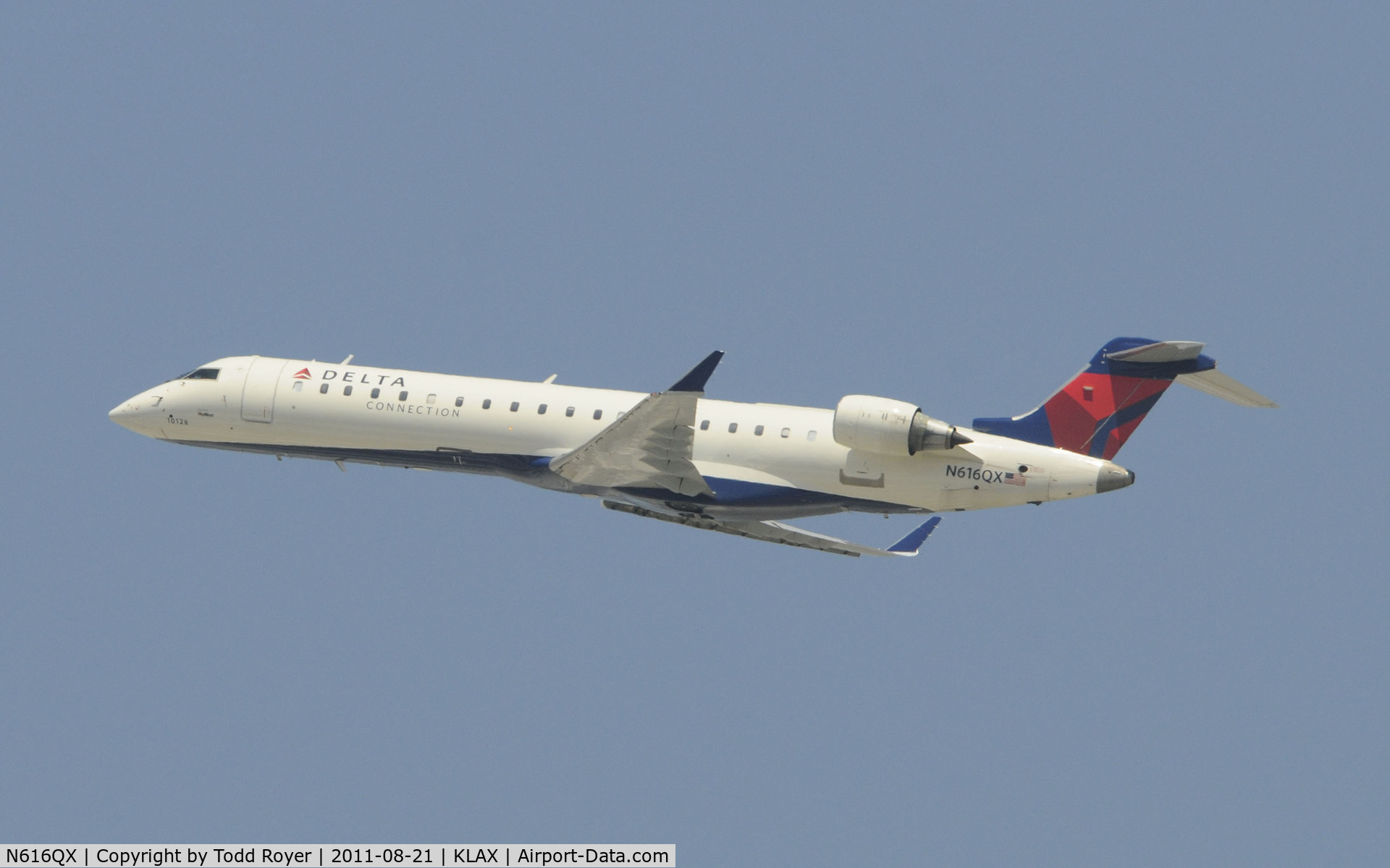 N616QX, 2003 Bombardier CRJ-701 (CL-600-2C10) Regional Jet C/N 10128, Delta