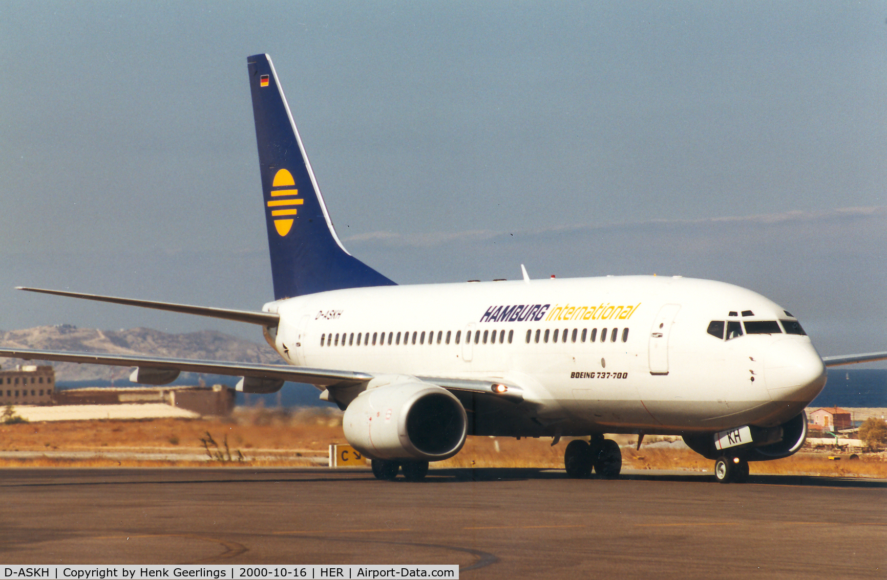 D-ASKH, 1999 Boeing 737-73S C/N 29082, Hamburg International