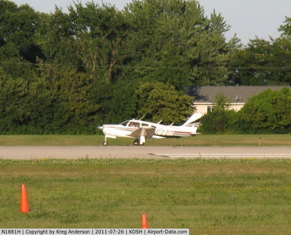 N1881H, 1977 Piper PA-28R-201 Cherokee Arrow III C/N 28R-7737015, EAA AirVenture 2011