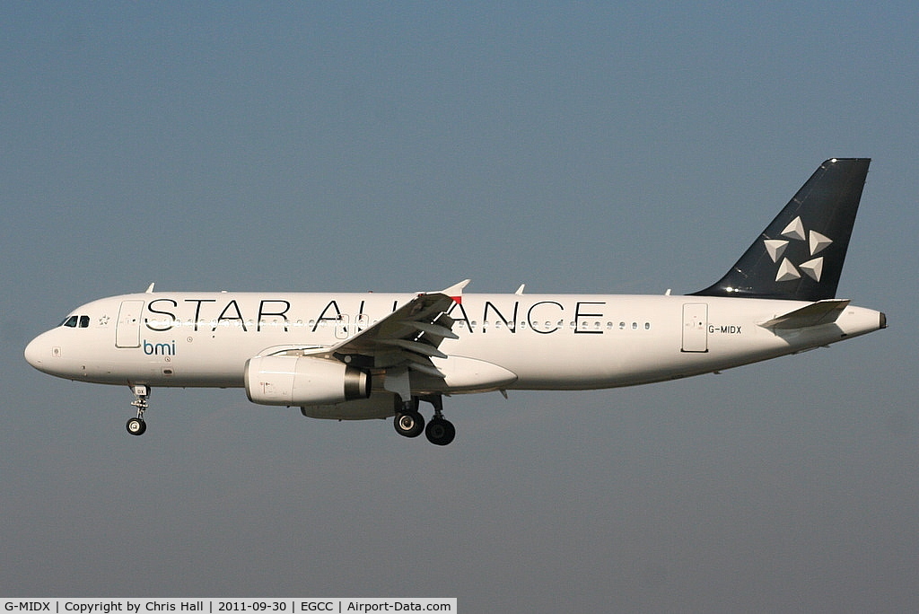 G-MIDX, 2000 Airbus A320-232 C/N 1177, BMI in Star Alliance colours