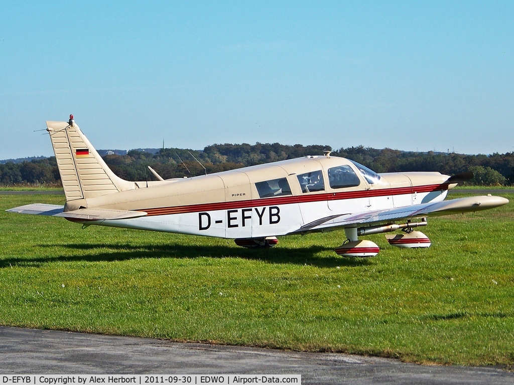 D-EFYB, Piper PA-32-300 Cherokee Six Cherokee Six C/N 32-7340188, [Kodak Z812IS]