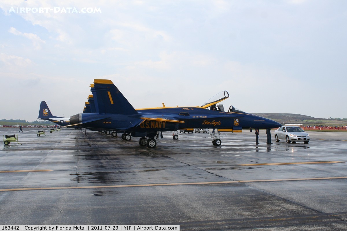 163442, 1987 McDonnell Douglas F/A-18C Hornet C/N 0645/C013, Blue Angels