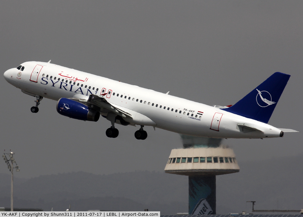 YK-AKF, 1999 Airbus A320-232 C/N 1117, Taking off from rwy 25L