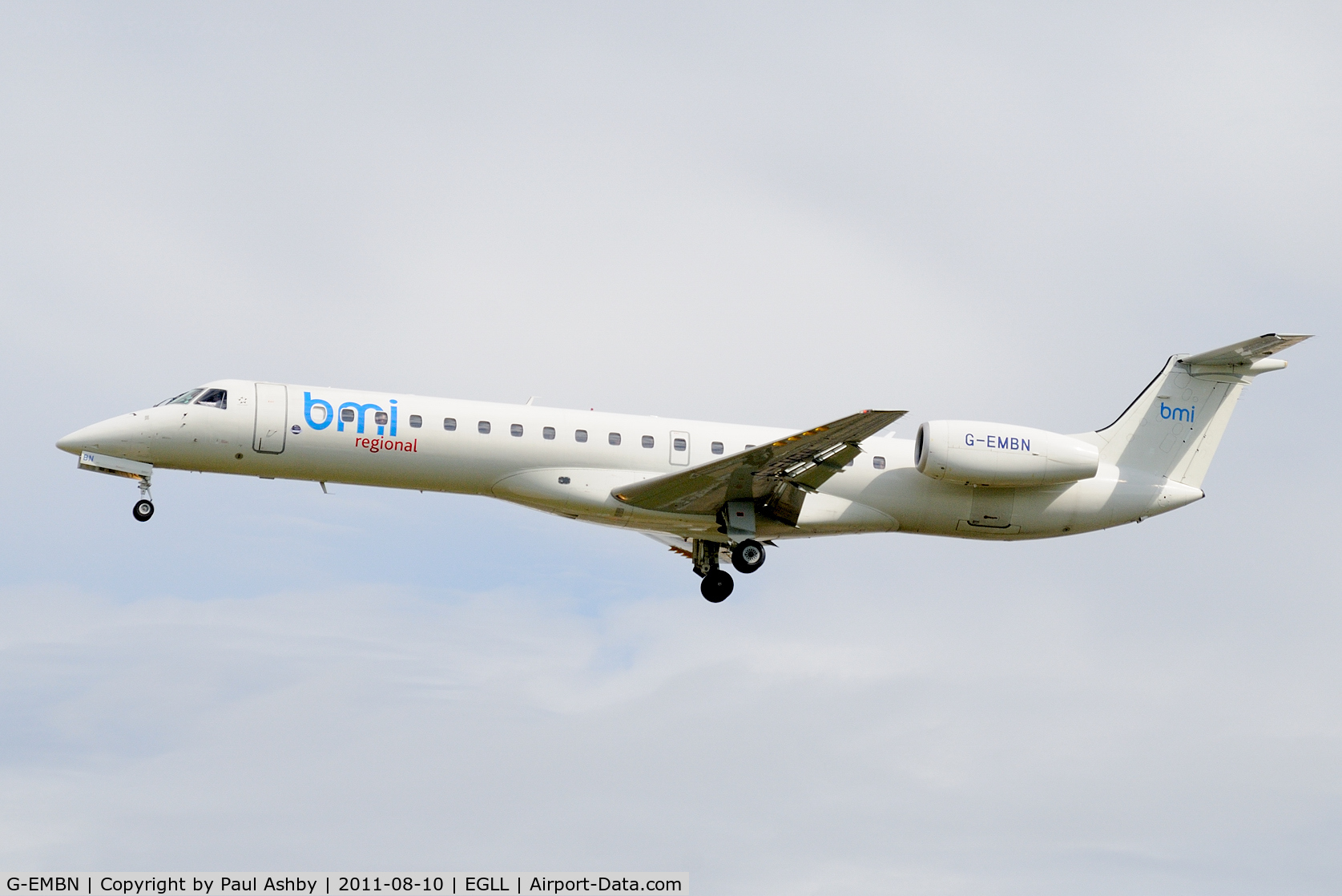 G-EMBN, 2000 Embraer EMB-145EP (ERJ-145EP) C/N 145201, Embraer EMB-145EP