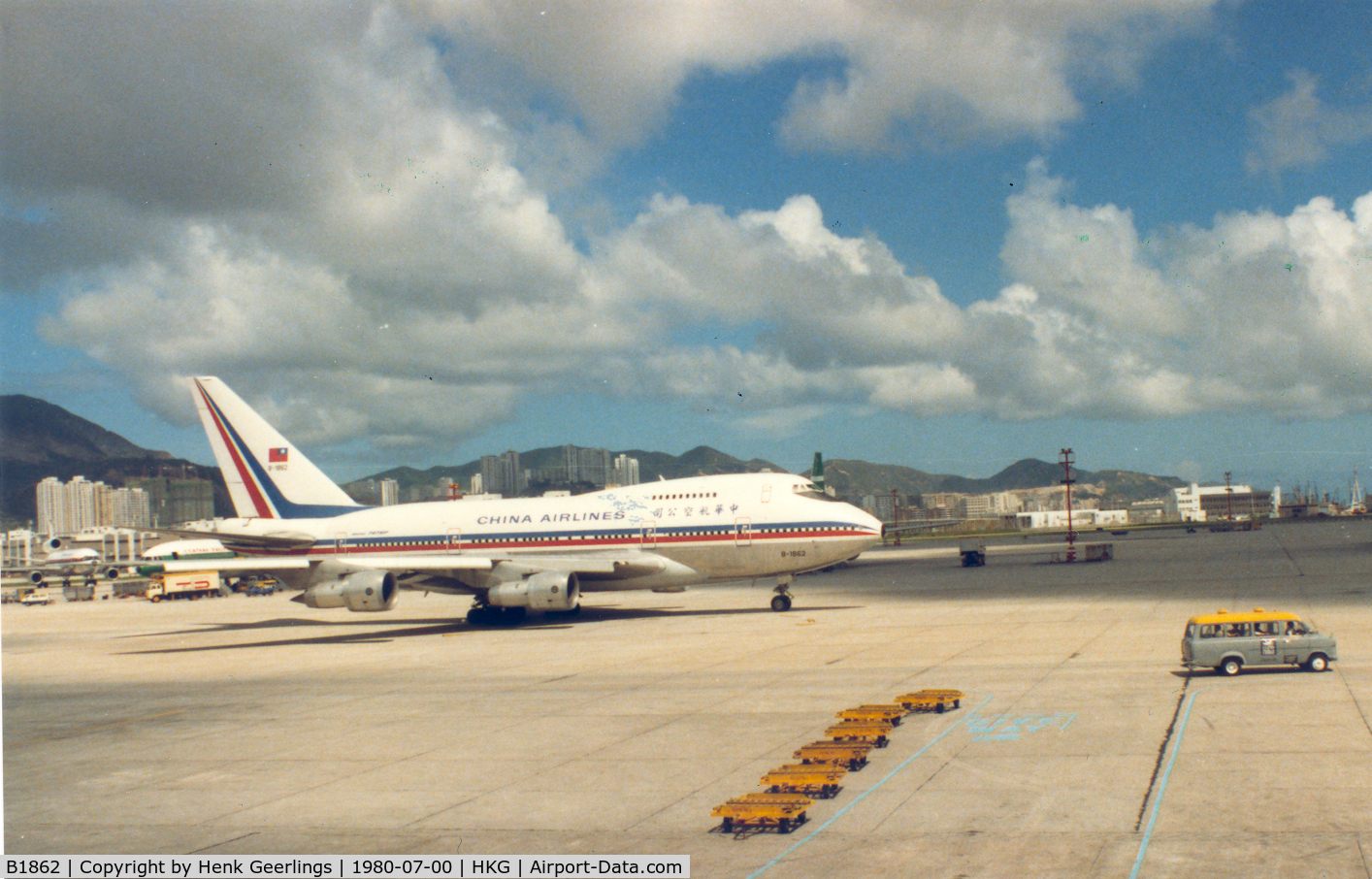 B1862, 1977 Boeing 747SP-09 C/N 21300, China Airlines at Hongkong Kai Tak Airport