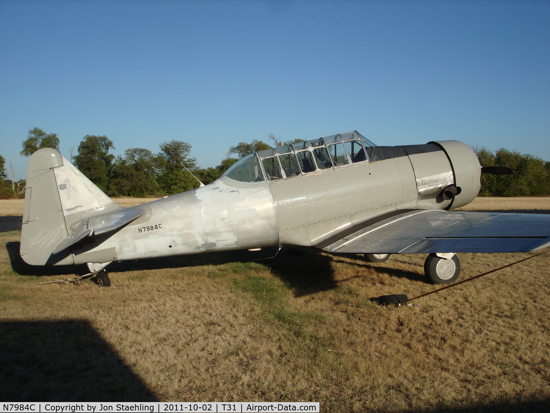 N7984C, North American SNJ-6 Texan C/N 121-43078, Aircraft at tie down.