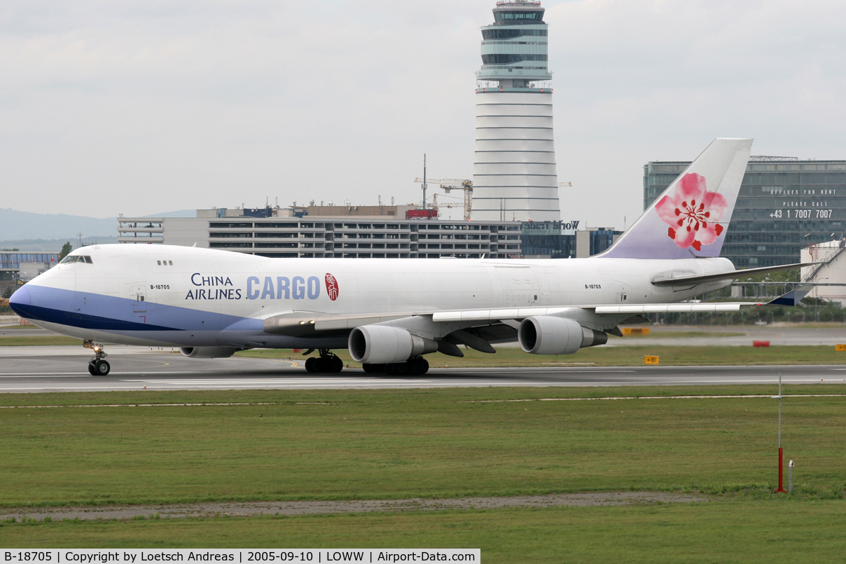 B-18705, 2001 Boeing 747-409F/SCD C/N 30762, China Airlines