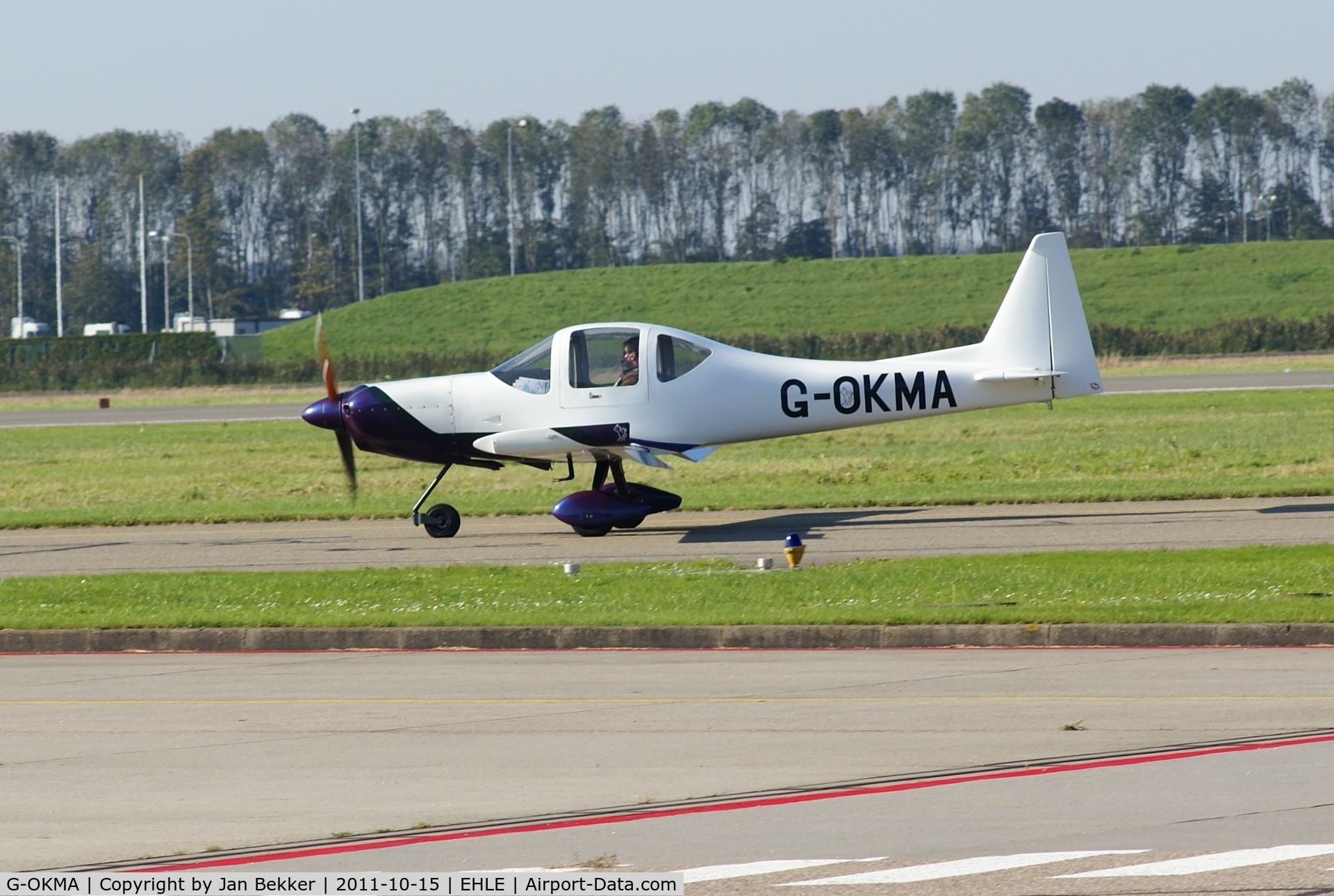 G-OKMA, 2002 Tri-R Kis TR-1 C/N PFA 239-12808, Heading to the runway at Lelystad Airport for take off.