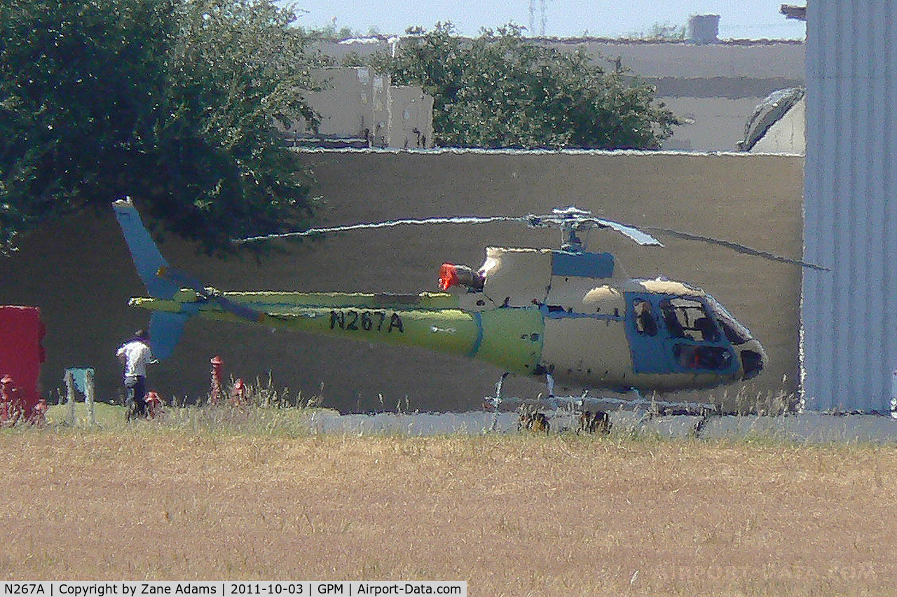 N267A, Eurocopter AS-350B-3 Ecureuil Ecureuil C/N 7222, At Grand Prairie Municipal