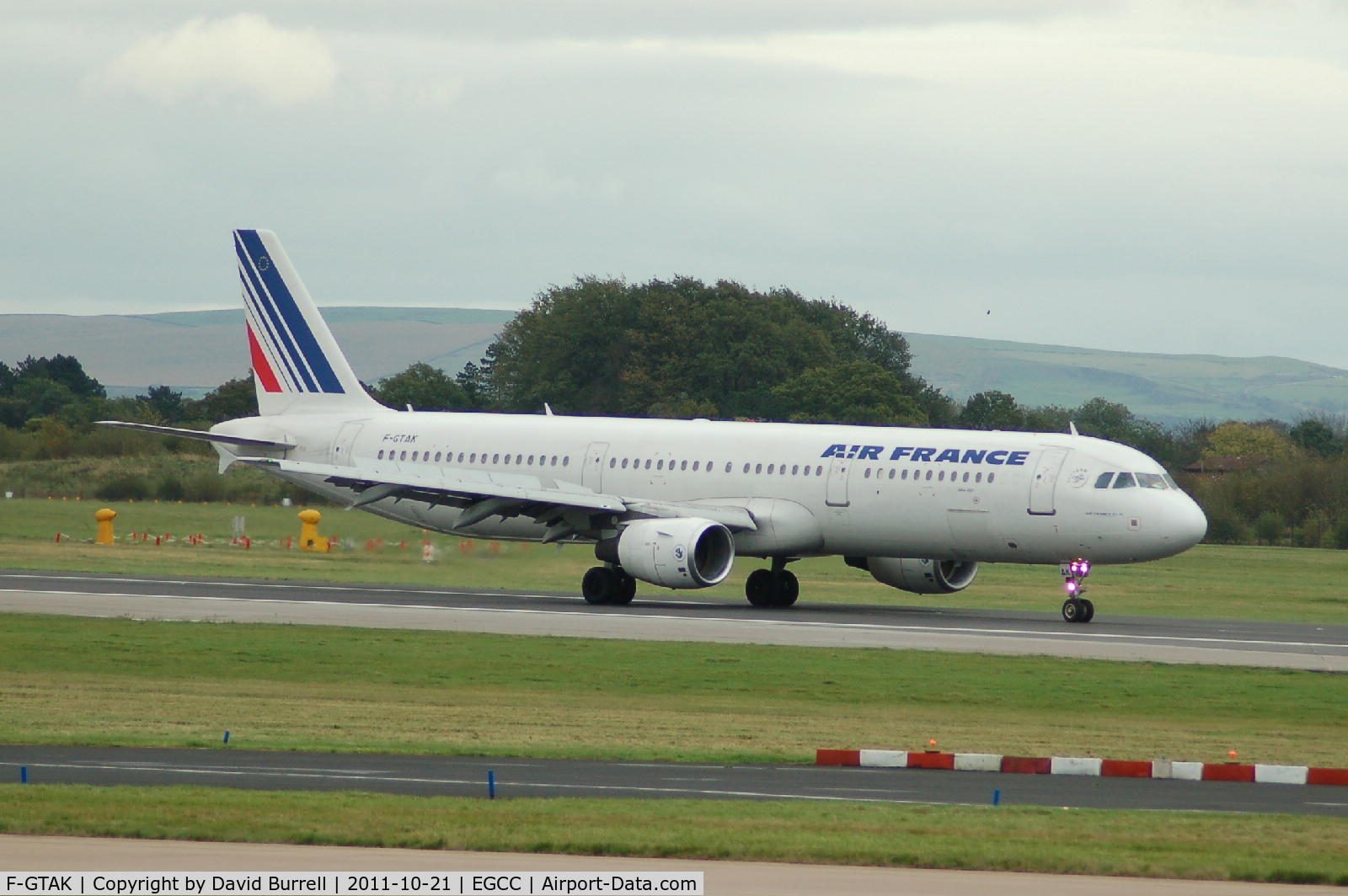 F-GTAK, 2001 Airbus A321-211 C/N 1658, Aar France Airbus A321-211 Landing Manchester.