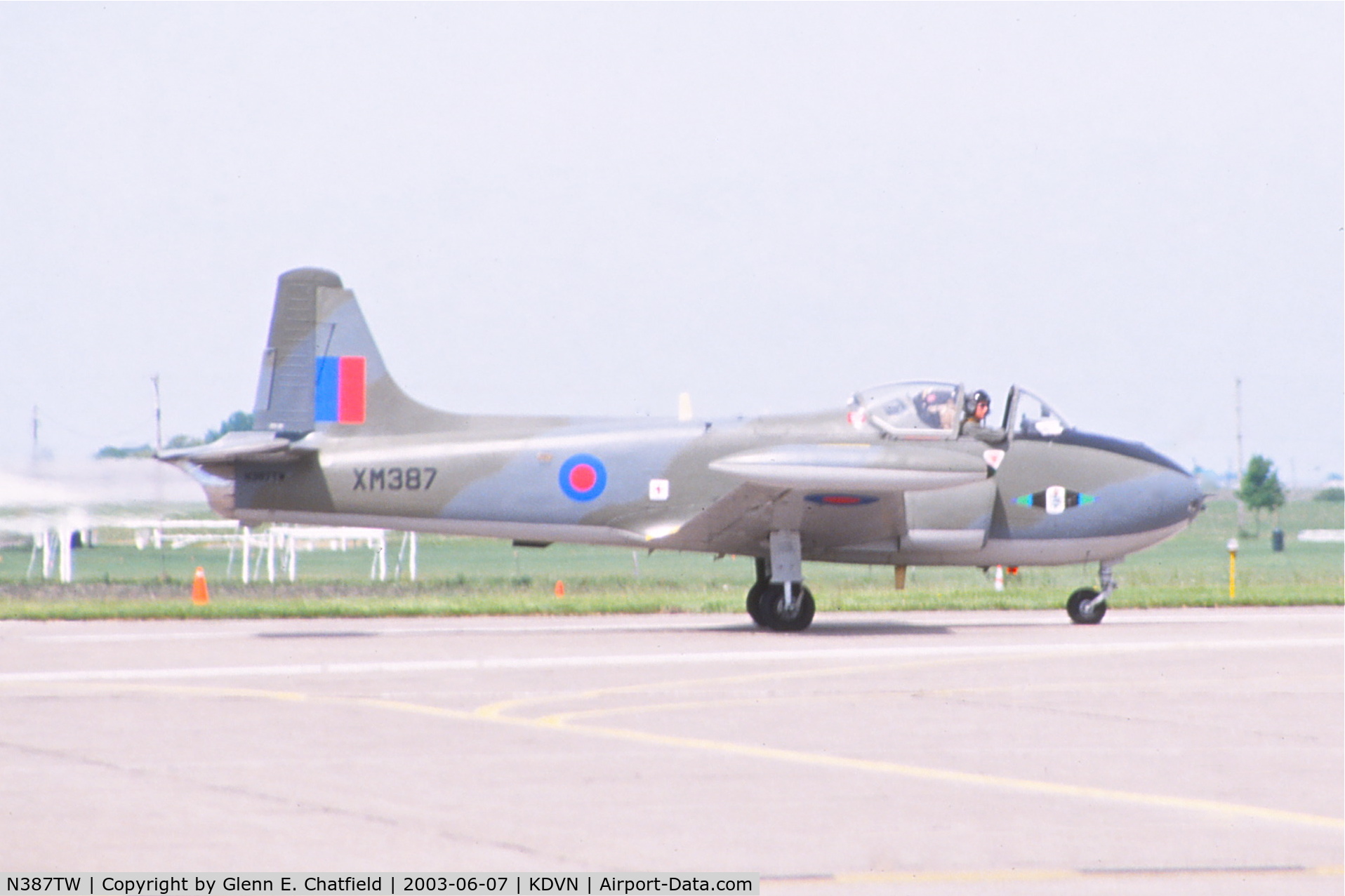 N387TW, 1960 Hunting P-84 Jet Provost T.3A C/N PAC/W/7474, Arriving after air show fly by