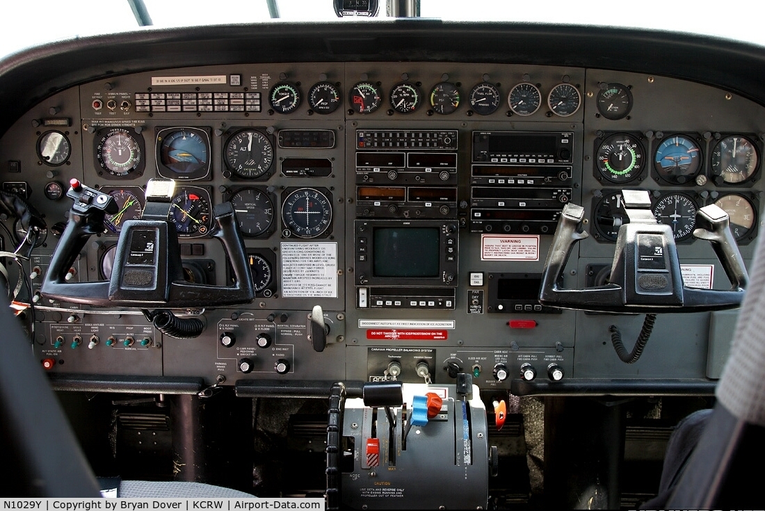 N1029Y, 1992 Cessna 208B C/N 208B0325, Cargo duty