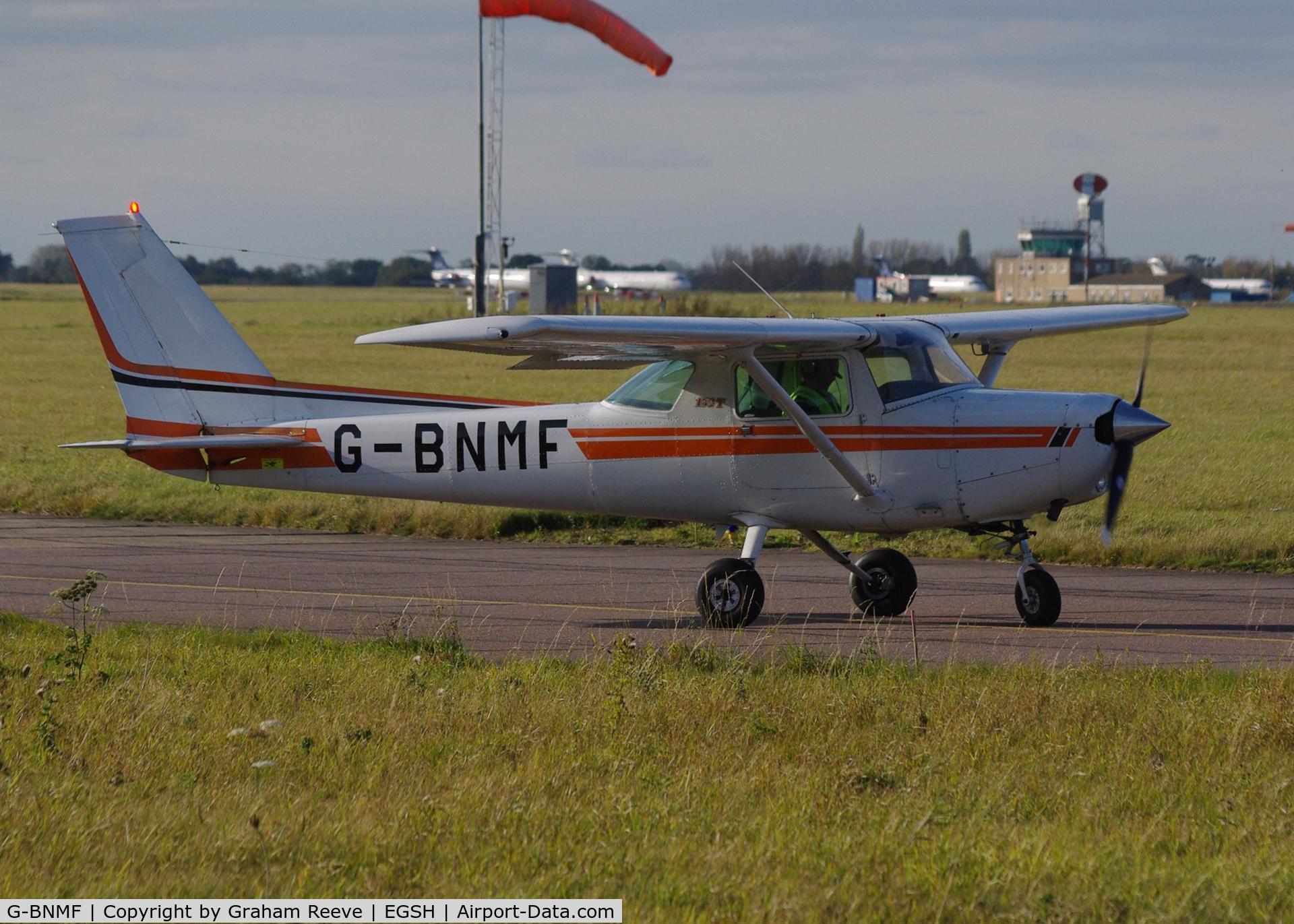 G-BNMF, 1982 Cessna 152 C/N 152-85563, About to depart.