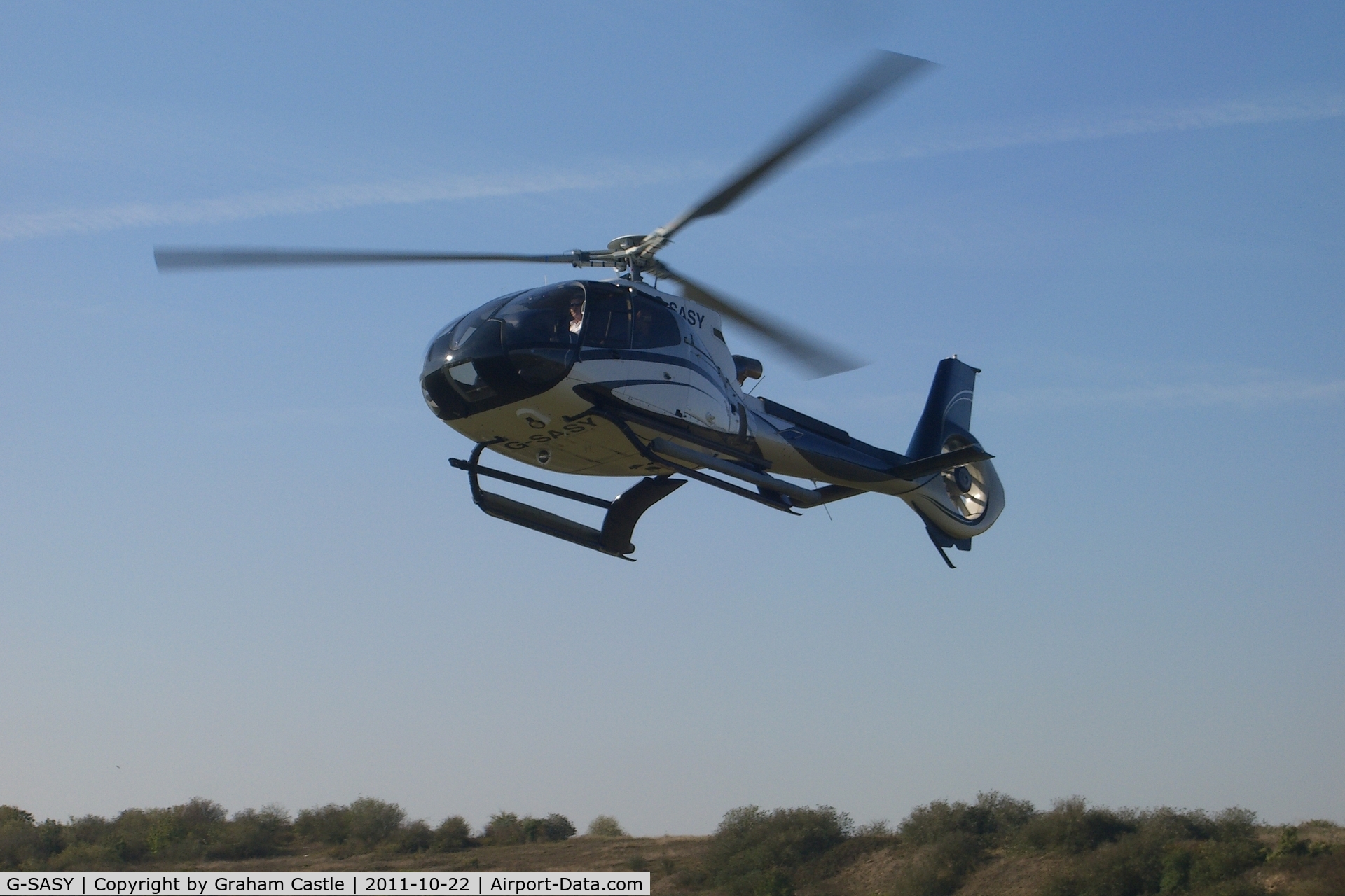 G-SASY, 2009 Eurocopter EC-130B-4 (AS-350B-4) C/N 4760, Thames River Cruise from Damyns Hall Airfield