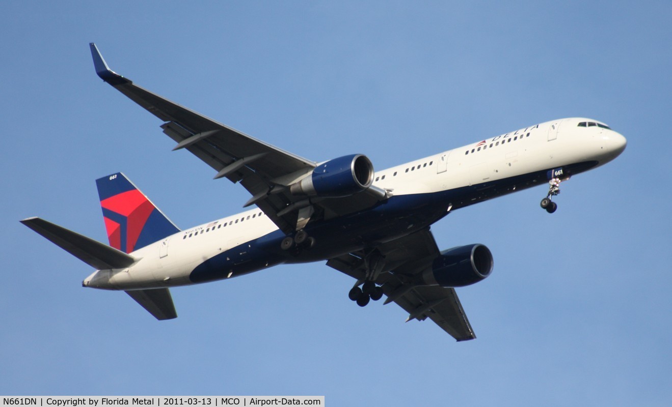 N661DN, 1990 Boeing 757-232 C/N 24972, Delta 757