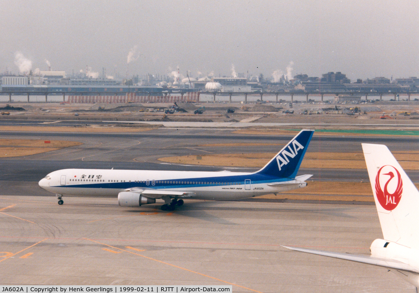 JA602A, 1997 Boeing 767-381 C/N 27944, ANA