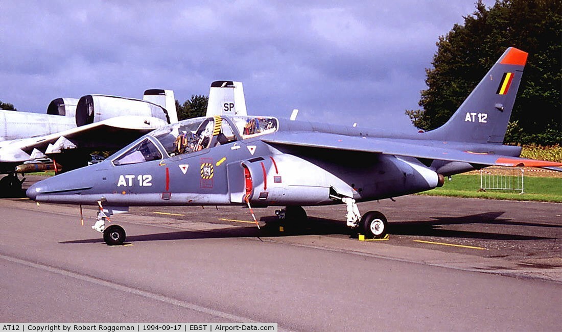 AT12, Dassault-Dornier Alpha Jet 1B C/N B12/1036, Airshow.