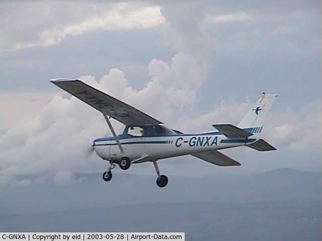 C-GNXA, 1975 Cessna 150M C/N 15076894, bromont