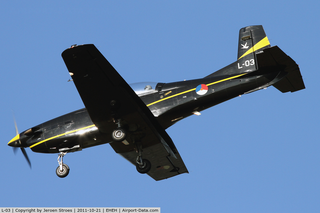 L-03, Pilatus PC-7 Turbo Trainer C/N 540, training flight