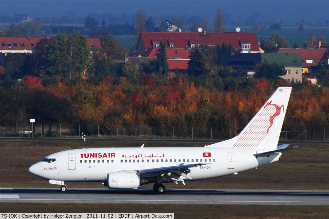 TS-IOK, 1999 Boeing 737-6H3 C/N 29496, Arrival from Enfidha/Tunesia in front of  beautiful colors of fall......