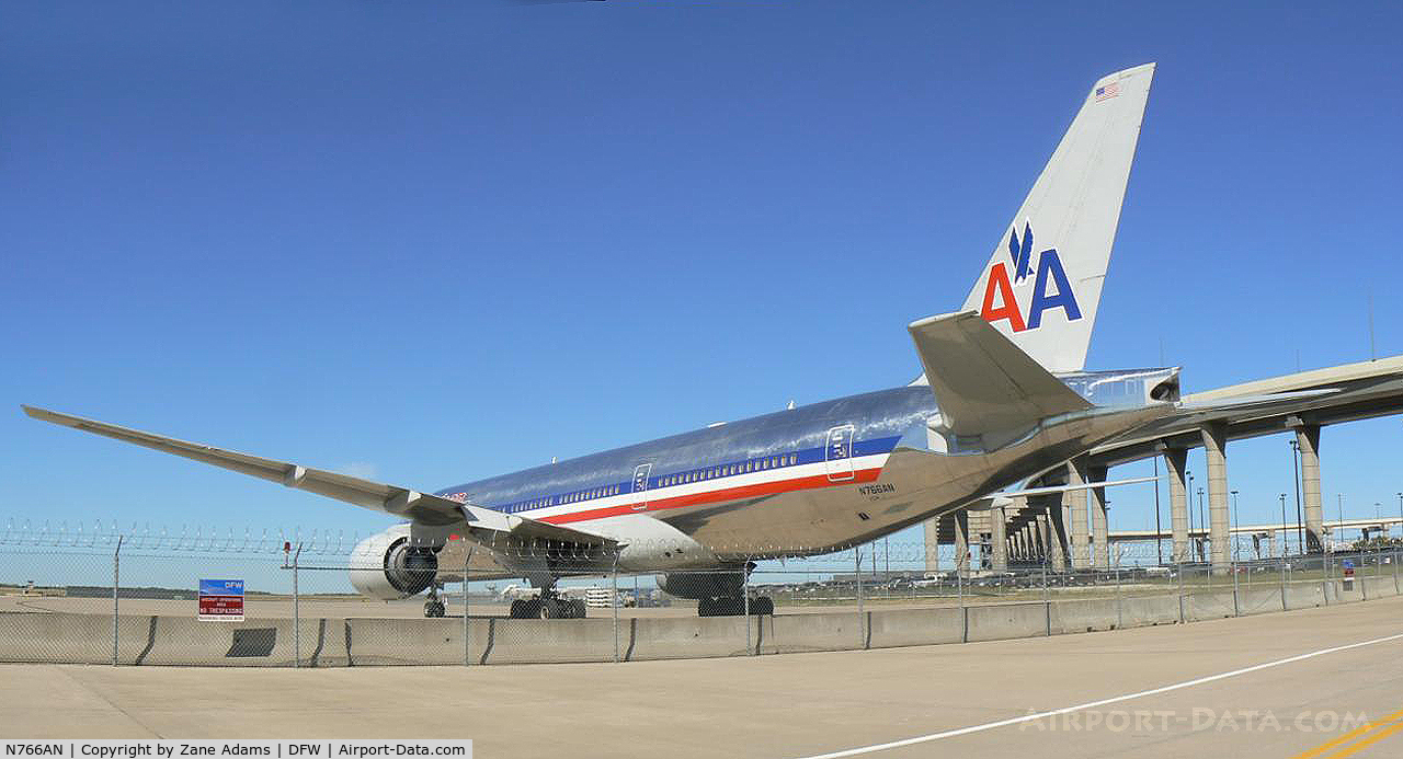 N766AN, 2003 Boeing 777-223/ER C/N 32880, American Airlines at DFW Airport