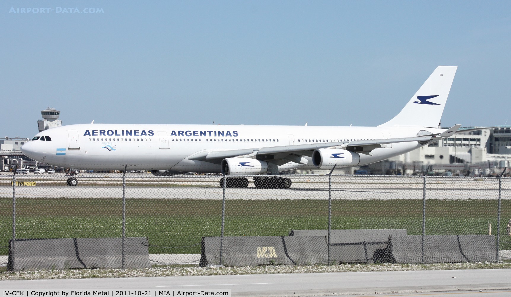 LV-CEK, 1995 Airbus A340-312 C/N 094, Aerolineas Argentinas A340