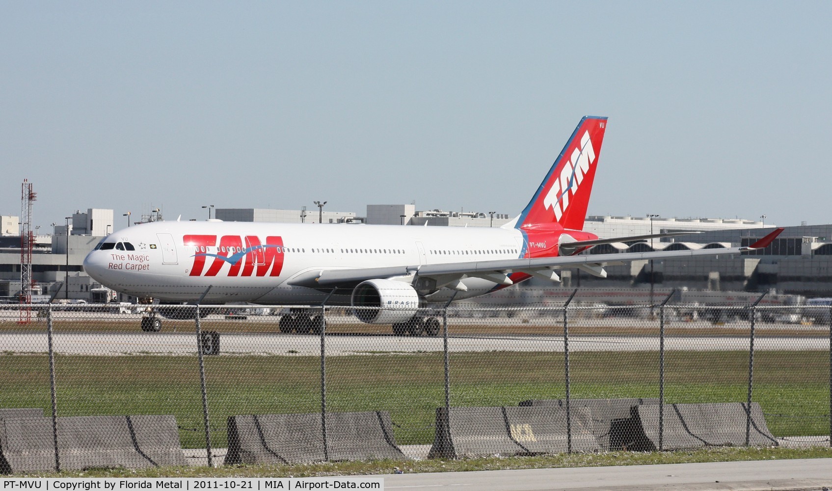 PT-MVU, 2011 Airbus A330-223 C/N 1213, TAM A330