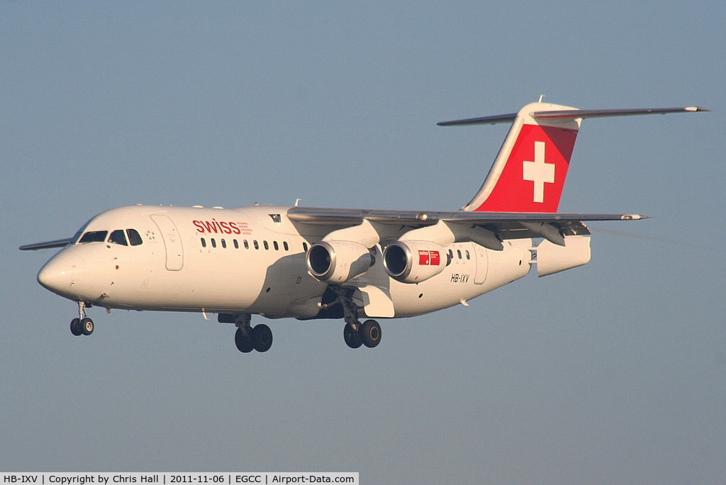 HB-IXV, 1995 British Aerospace Avro 146-RJ100 C/N E3274, Swiss European Airlines