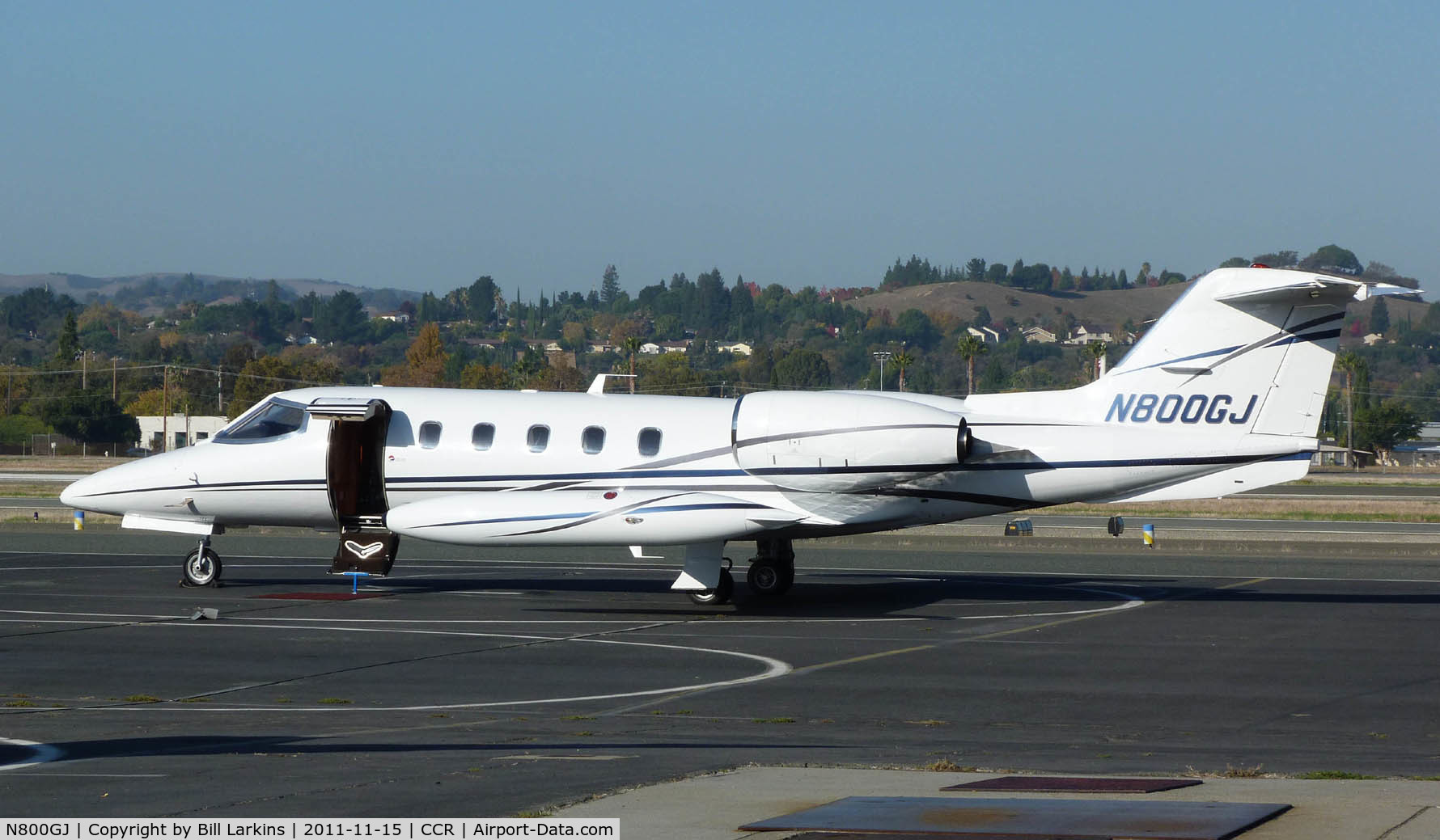 N800GJ, 1980 Gates Learjet Corp. 35A C/N 352, Visitor
