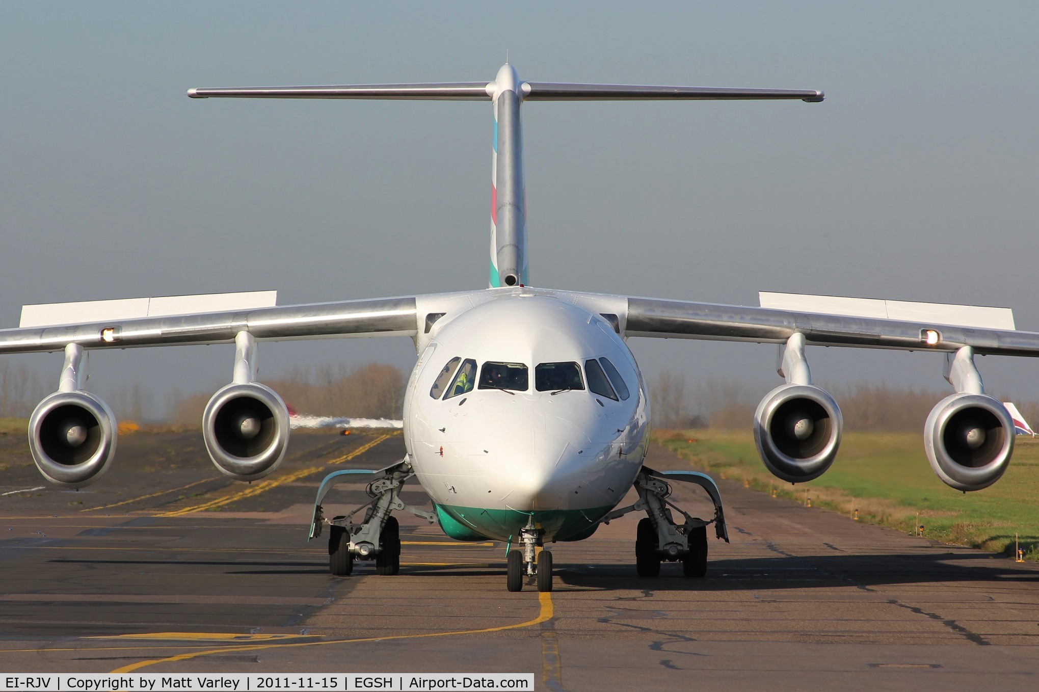 EI-RJV, 2000 British Aerospace Avro 146-RJ85A C/N E2370, Arriving at EGSH after an Air test.