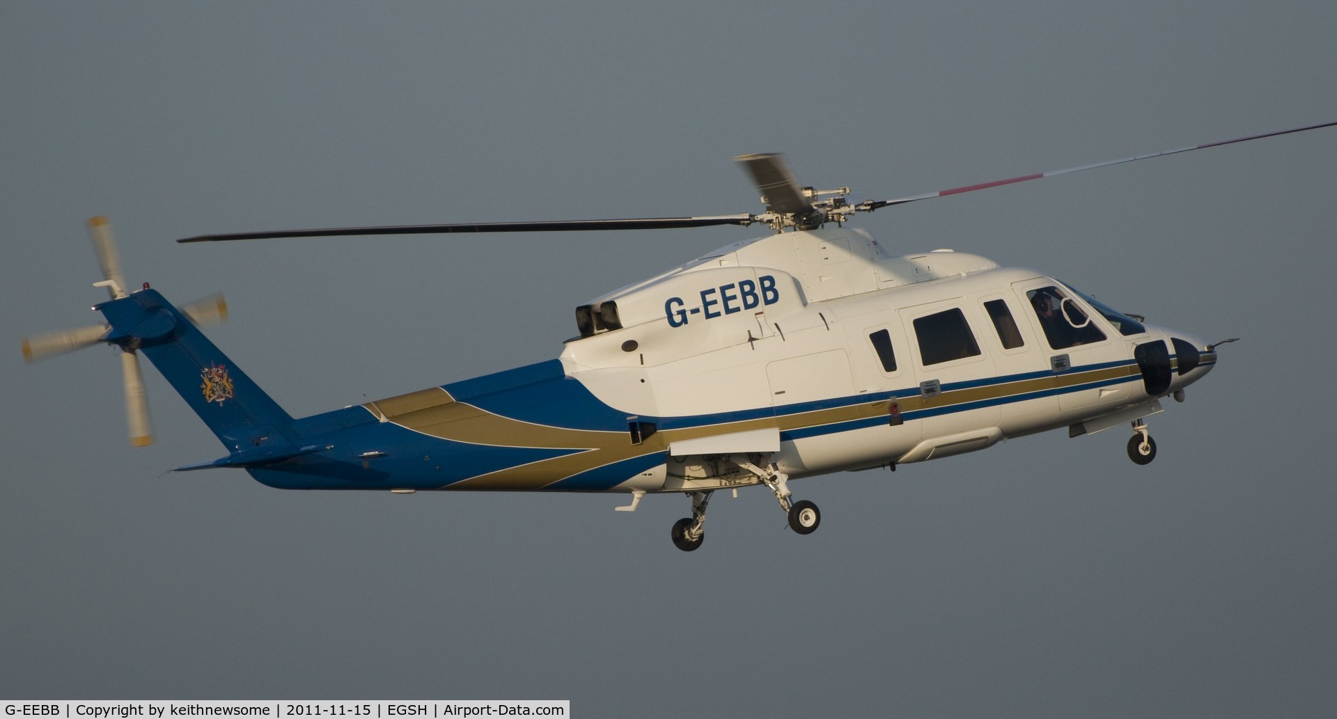G-EEBB, 2006 Sikorsky S-76C C/N 760620, landing runway 09