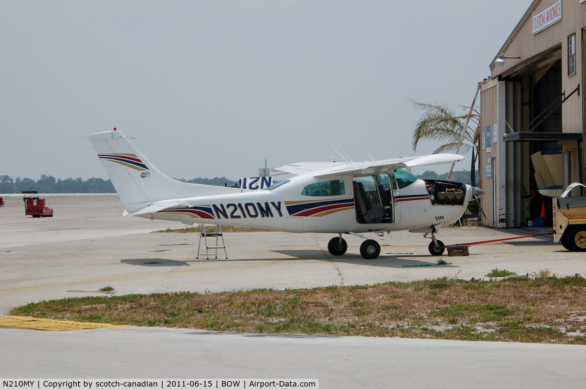 N210MY, 1977 Cessna 210M Centurion C/N 21061763, 1977 Cessna 210M N210MY at Bartow Municipal Airport, Bartow, FL