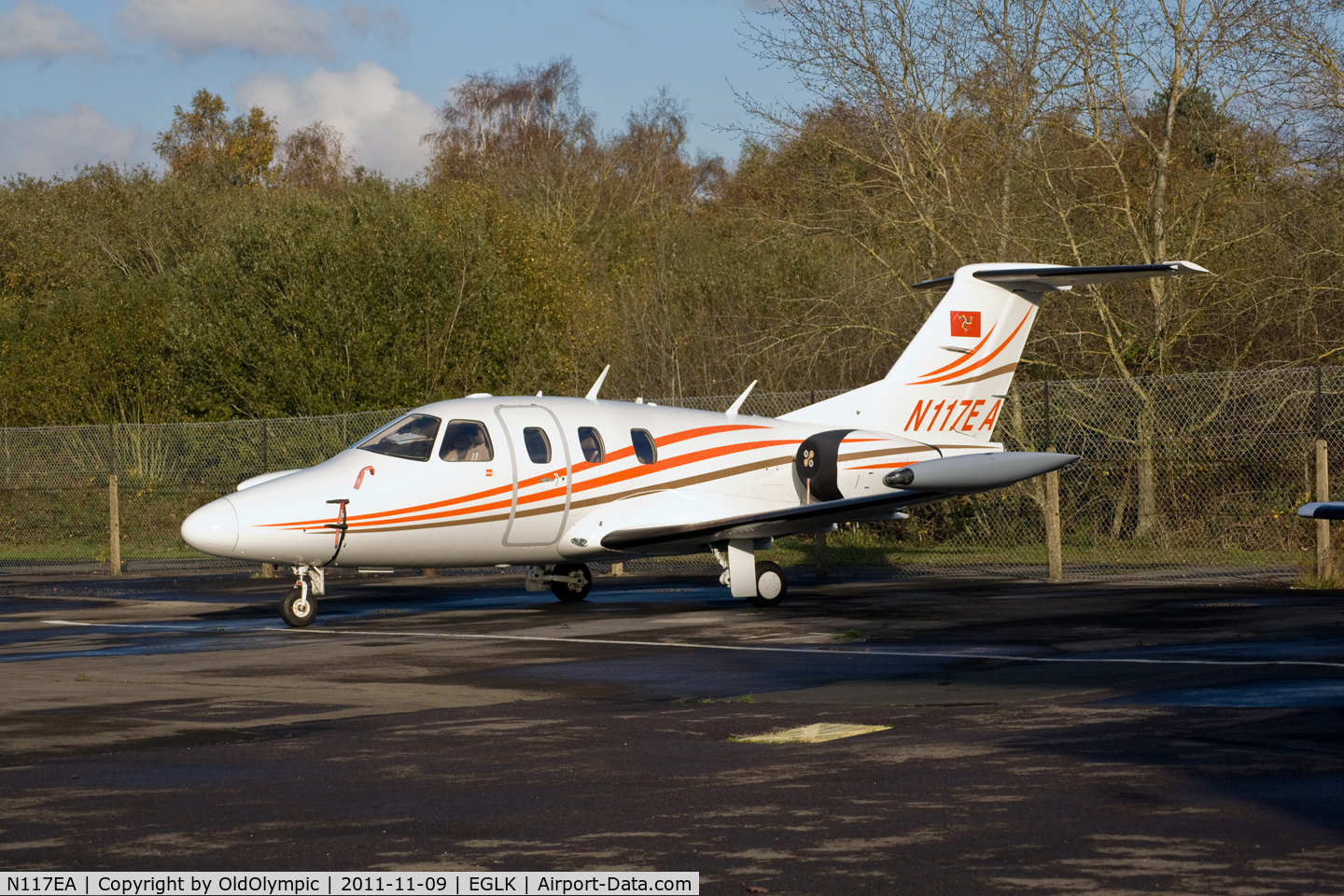 N117EA, 2007 Eclipse Aviation Corp EA500 C/N 000104, Parked