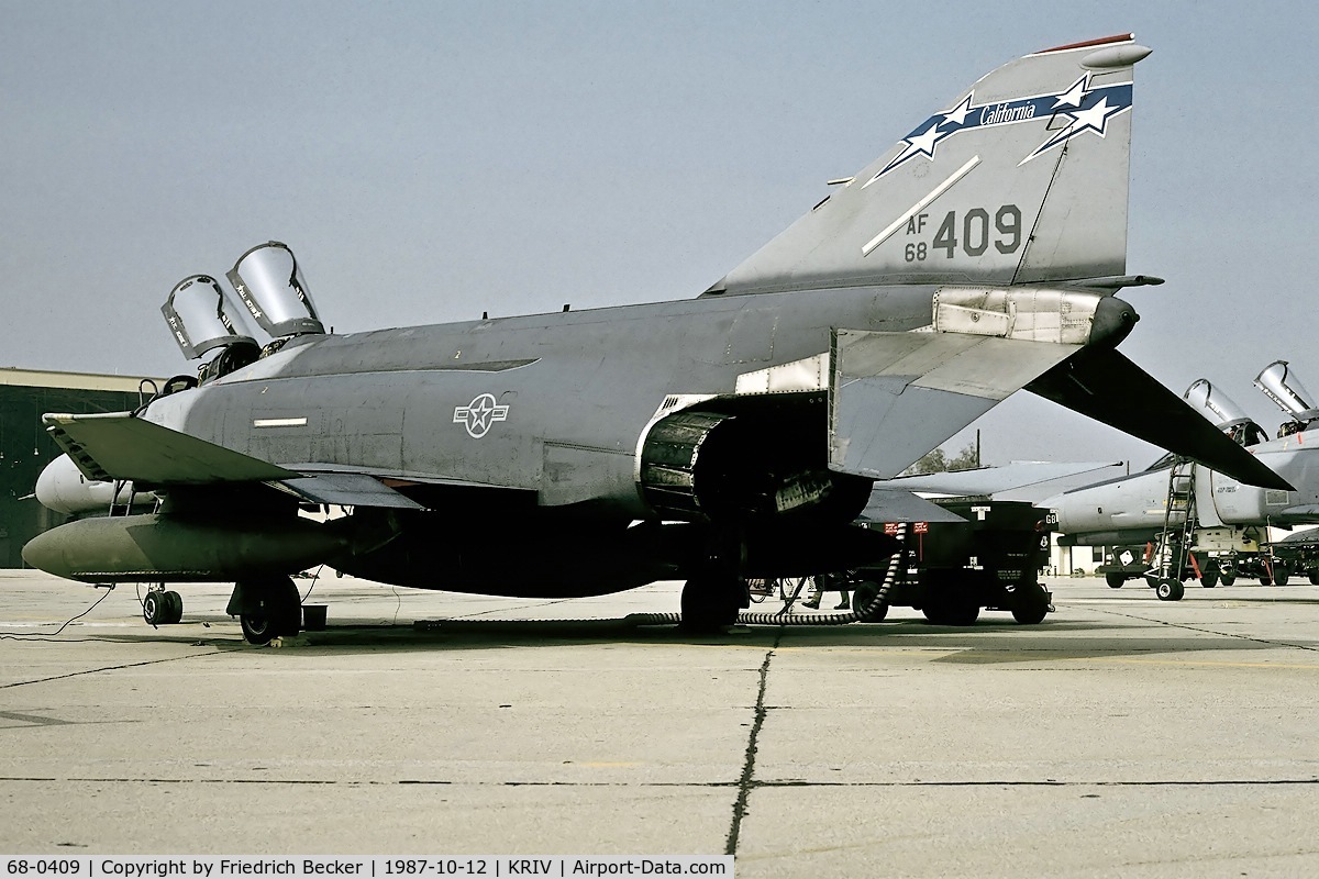 68-0409, 1968 McDonnell Douglas F-4E Phantom II C/N 3515, flightline at March AFB